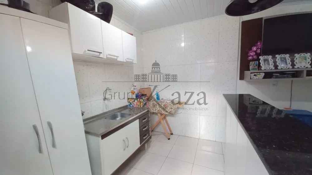 Foto 15 de Casa Térrea em Vila Monterrey, São José dos Campos - imagem 15