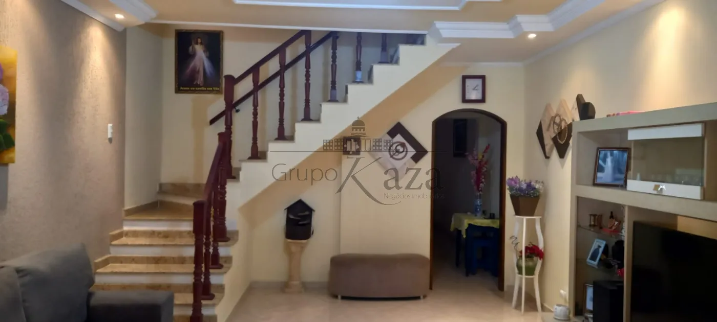 Foto 4 de Casa Sobrado em Residencial Bosque dos Ipês, São José dos Campos - imagem 4
