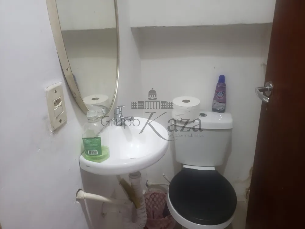 Foto 14 de Casa Sobrado em Residencial Altos do Bosque, São José dos Campos - imagem 14
