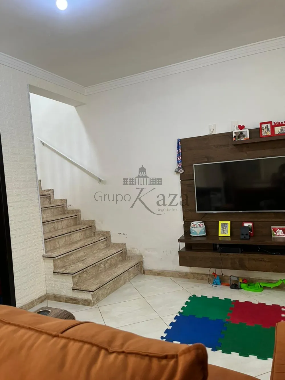 Foto 3 de Casa Padrão em Village das Flores, Caçapava - imagem 3