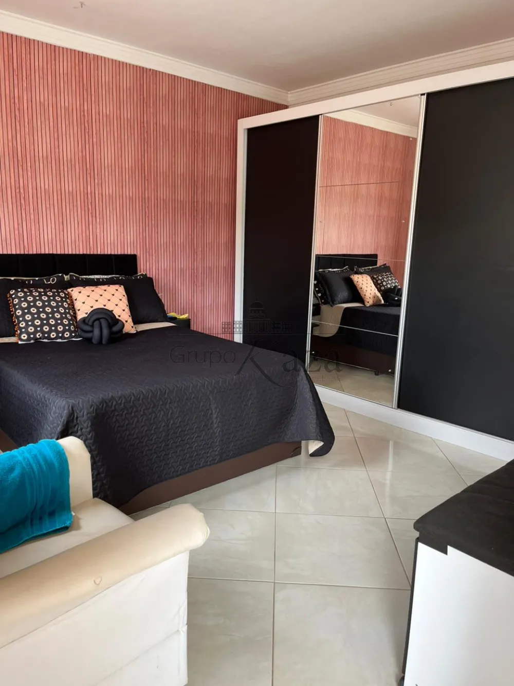 Foto 7 de Casa Padrão em Village das Flores, Caçapava - imagem 7