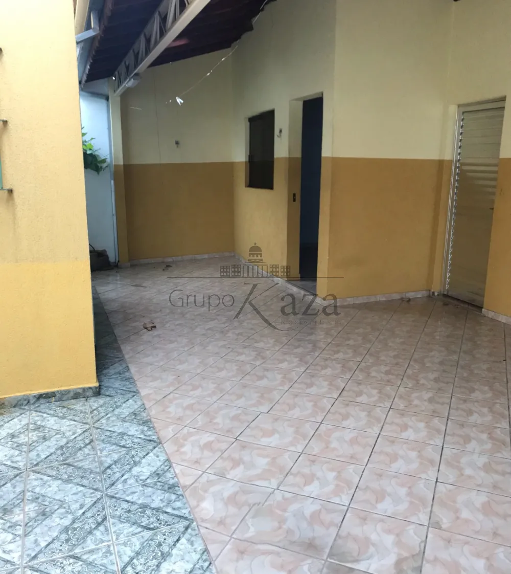 Foto 11 de Casa Padrão em Jardim Motorama, São José dos Campos - imagem 11