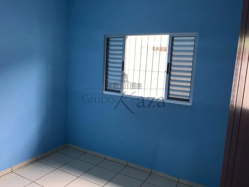 Foto 4 de Casa Padrão em Jardim Motorama, São José dos Campos - imagem 4