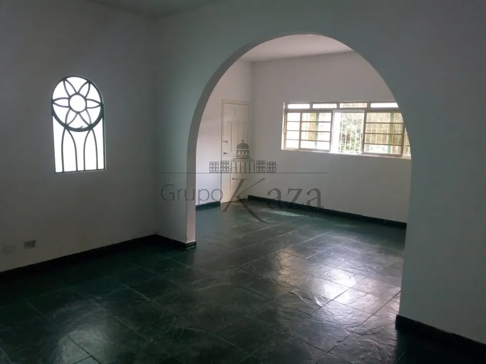 Foto 1 de Casa Padrão em Jardim Bela Vista, Jacareí - imagem 1