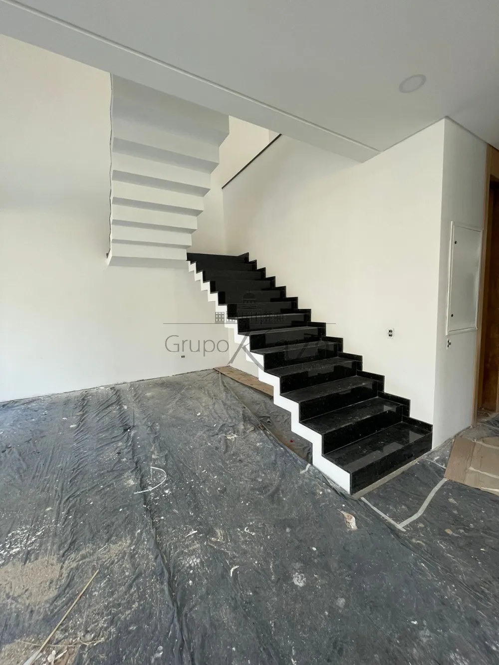 Foto 2 de Casa Condomínio em Jardim Paraíba, Jacareí - imagem 2