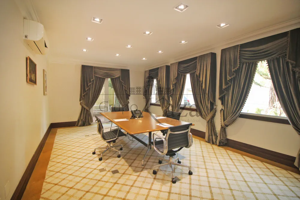 sala