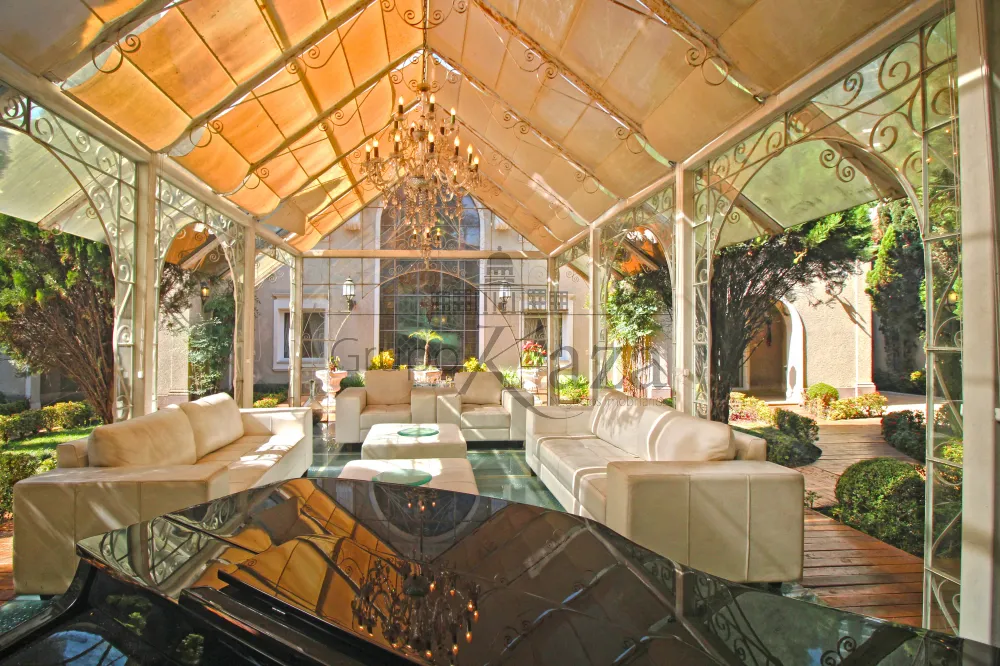 gazebo