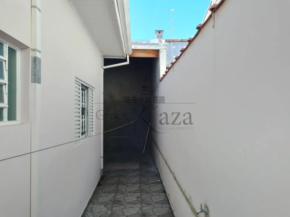 Foto 15 de Casa Padrão em Jardim Altos de Santana II, Jacareí - imagem 15