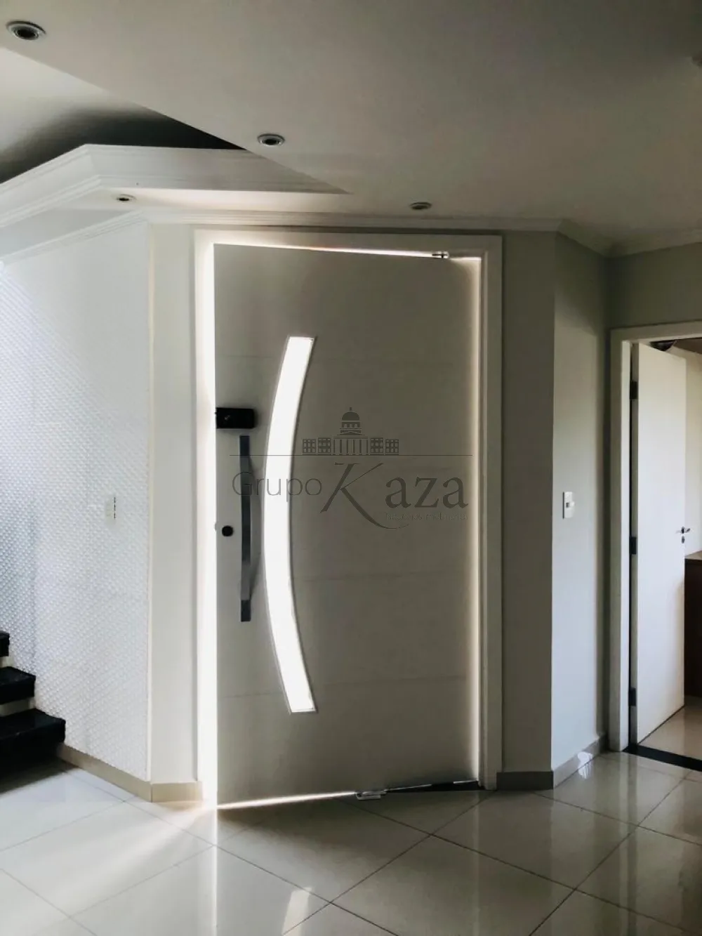 Foto 3 de Casa Condomínio em Vila Branca, Jacareí - imagem 3