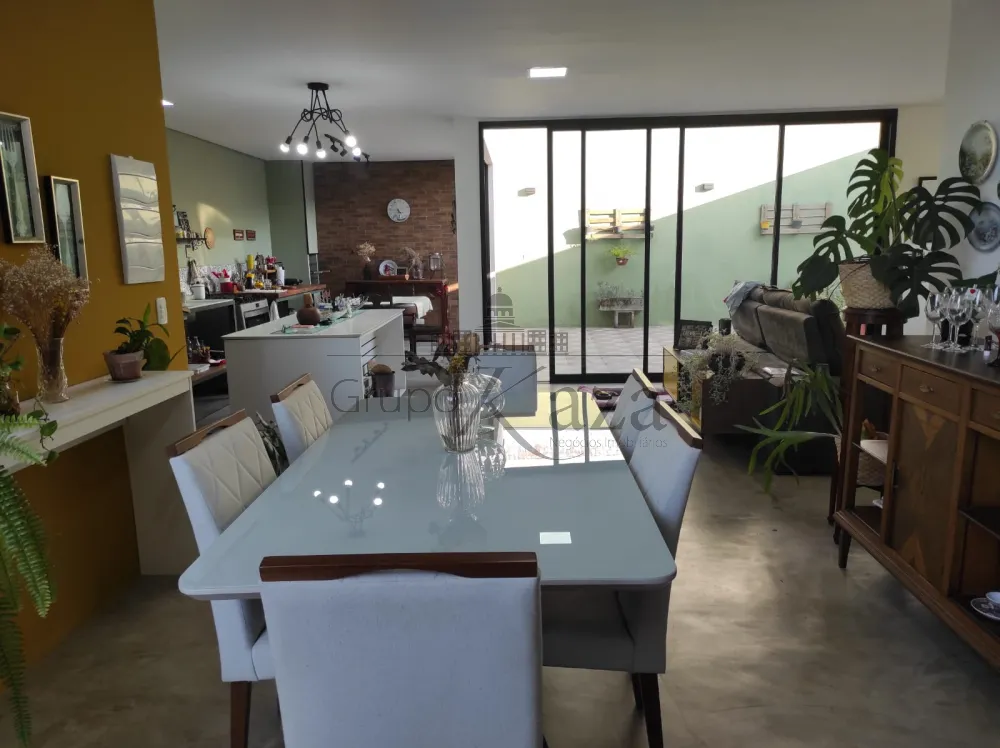 Foto 8 de Casa Condomínio em Condomínio Residencial Mantiqueira, São José dos Campos - imagem 8
