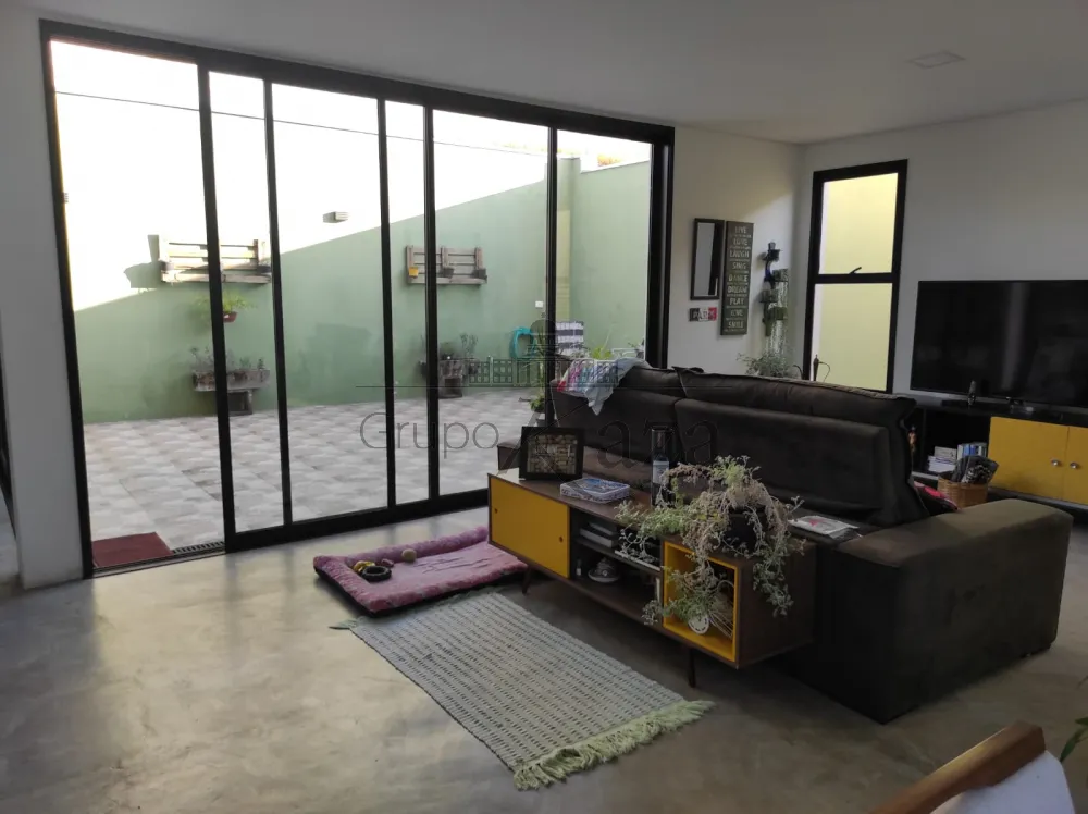 Foto 3 de Casa Condomínio em Condomínio Residencial Mantiqueira, São José dos Campos - imagem 3