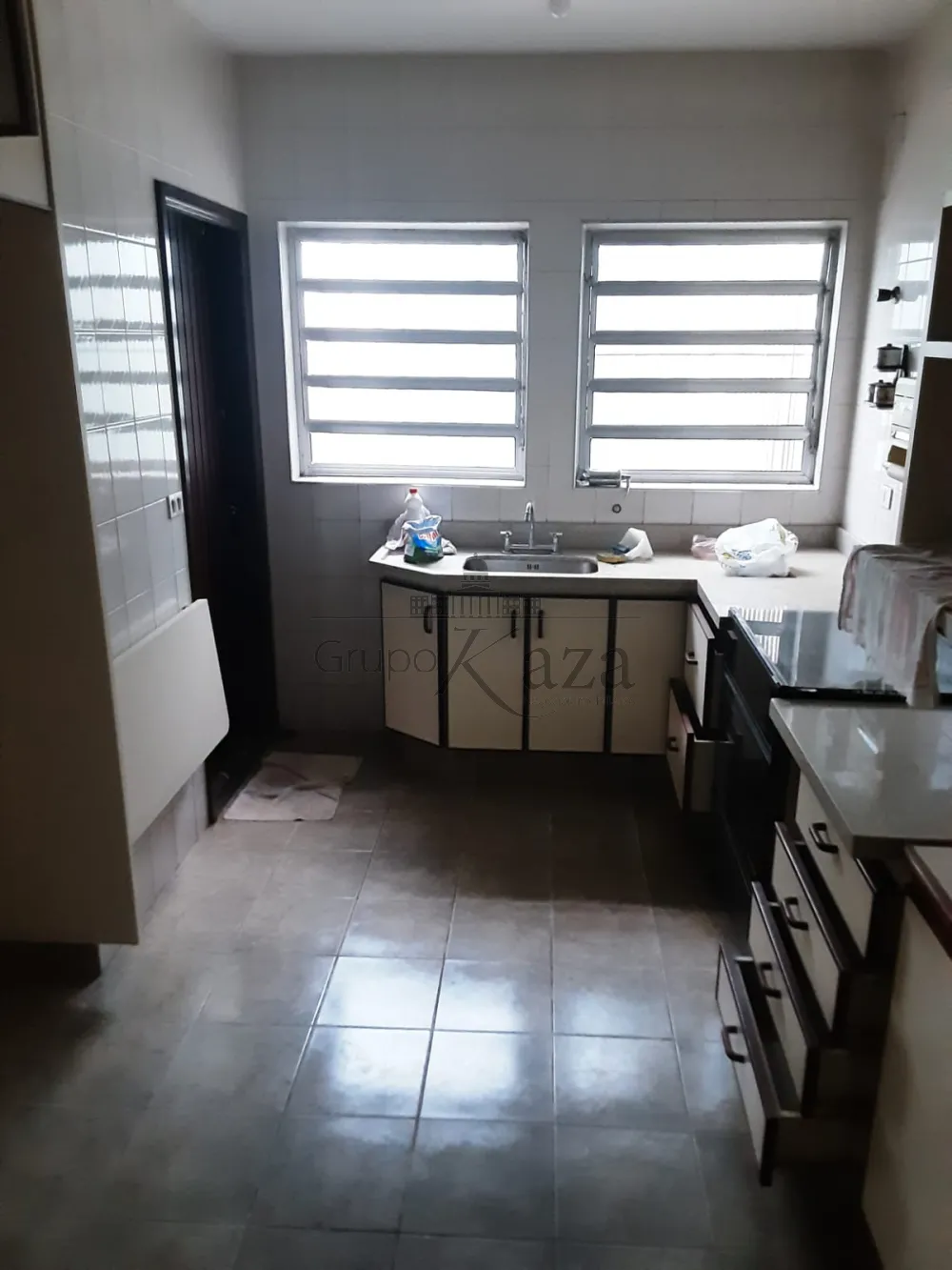 Foto 4 de Casa Edicula em Jardim Siesta, Jacareí - imagem 4