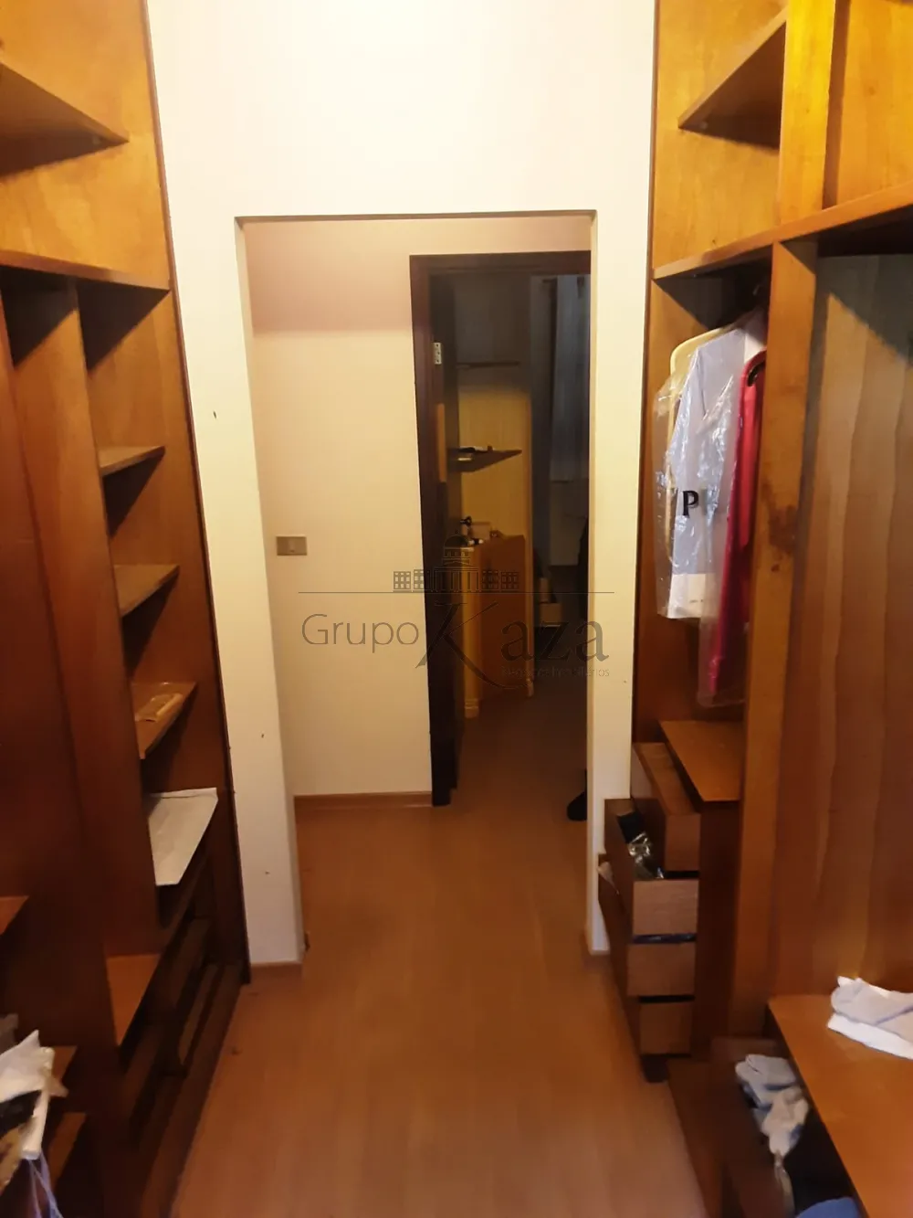 Foto 30 de Casa Edicula em Jardim Siesta, Jacareí - imagem 30