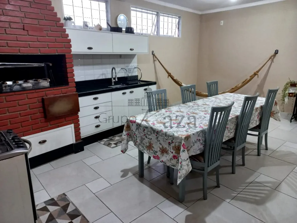 Foto 15 de Casa Padrão em Loteamento Residencial Vista Linda, São José dos Campos - imagem 15