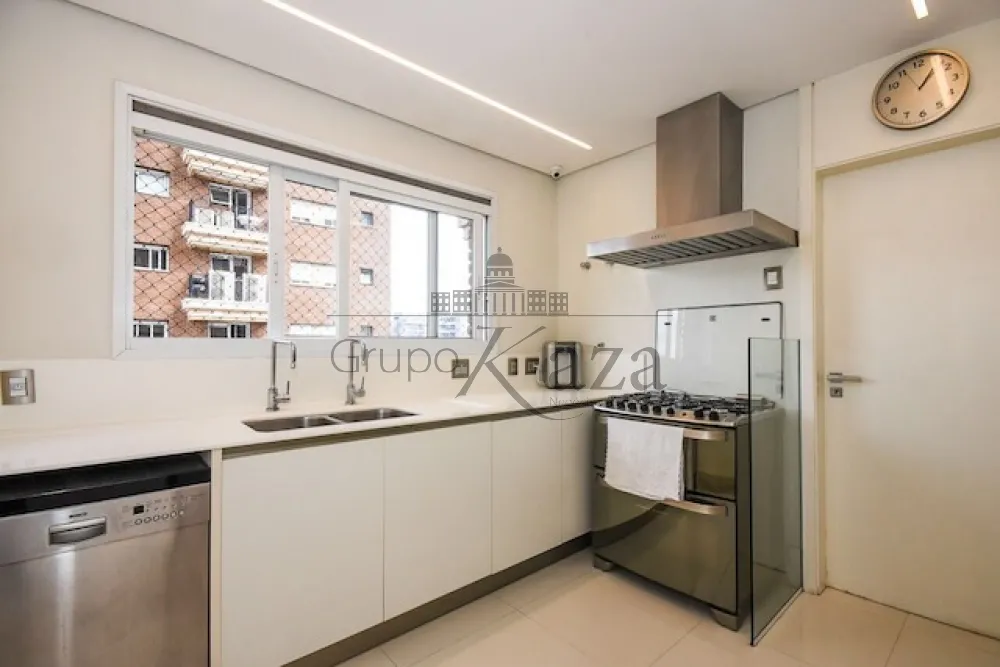 Foto 21 de Apartamento Padrão em Cidade Jardim, São Paulo - imagem 21