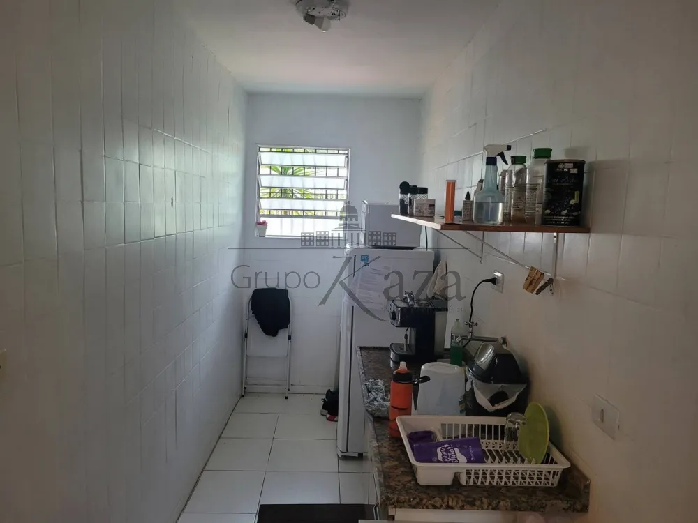 Foto 4 de Casa Padrão em Jardim Maringá, São José dos Campos - imagem 4
