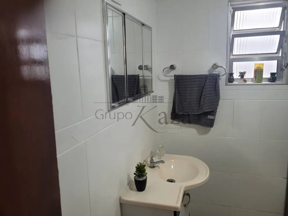Foto 5 de Casa Padrão em Jardim Maringá, São José dos Campos - imagem 5