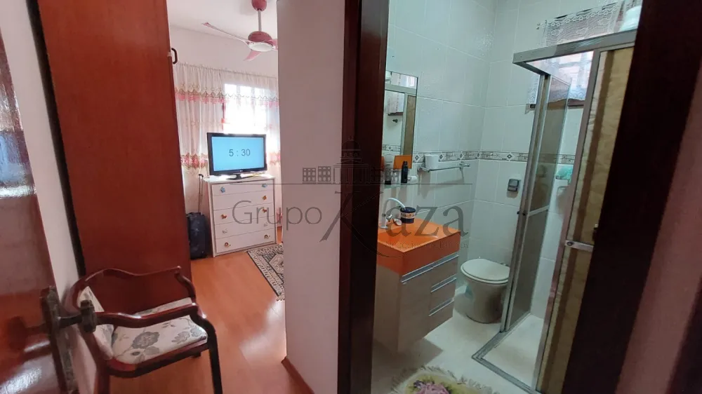 Foto 23 de Casa Condomínio em Jardim das Colinas, São José dos Campos - imagem 23