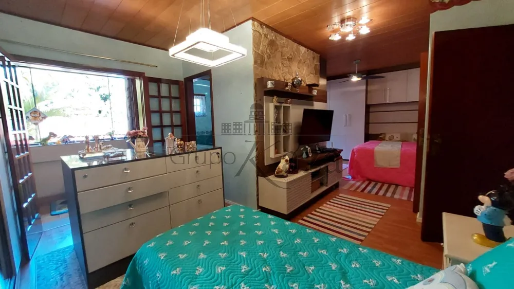 Foto 14 de Casa Condomínio em Jardim das Colinas, São José dos Campos - imagem 14
