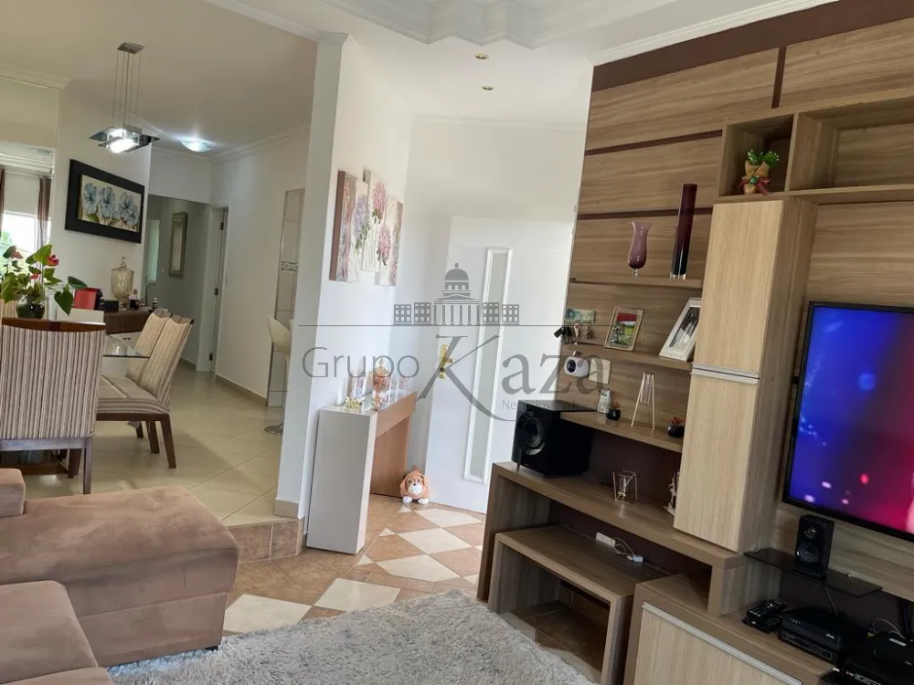 Foto 3 de Casa Padrão em Jardim Terras de São João, Jacareí - imagem 3