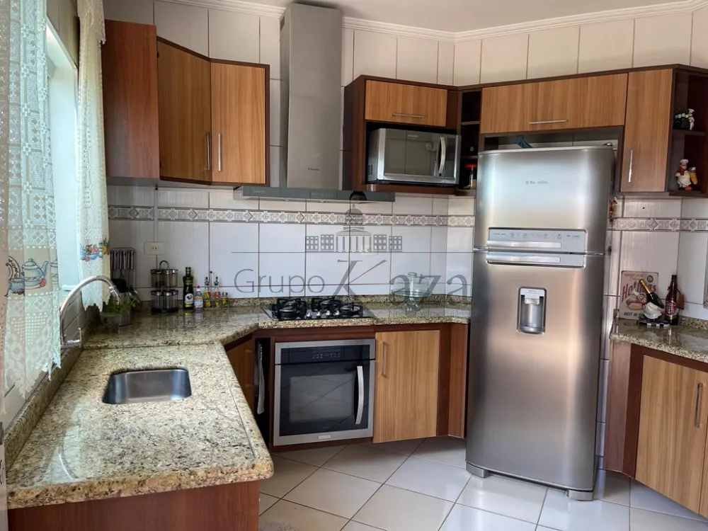 Foto 8 de Casa Padrão em Jardim Terras de São João, Jacareí - imagem 8