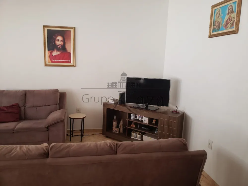 Foto 3 de Casa Padrão em Residencial Bosque dos Ipês, São José dos Campos - imagem 3