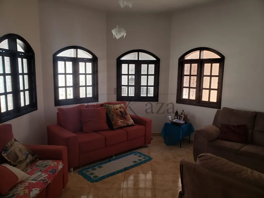 Foto 1 de Casa Padrão em Residencial Bosque dos Ipês, São José dos Campos - imagem 1