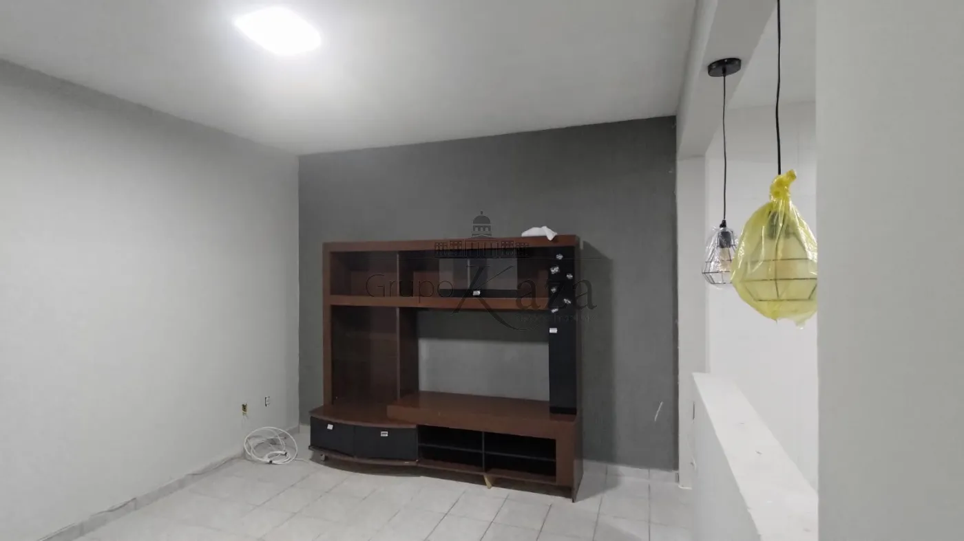 Foto 10 de Casa Padrão em Jardim Colonial, São José dos Campos - imagem 10