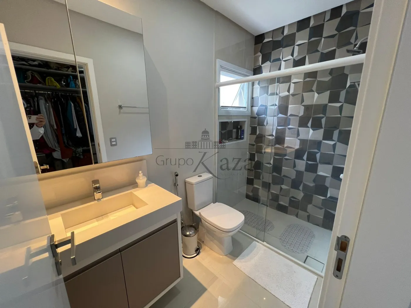 Foto 18 de Casa Condomínio em Jardim do Golfe, São José dos Campos - imagem 18