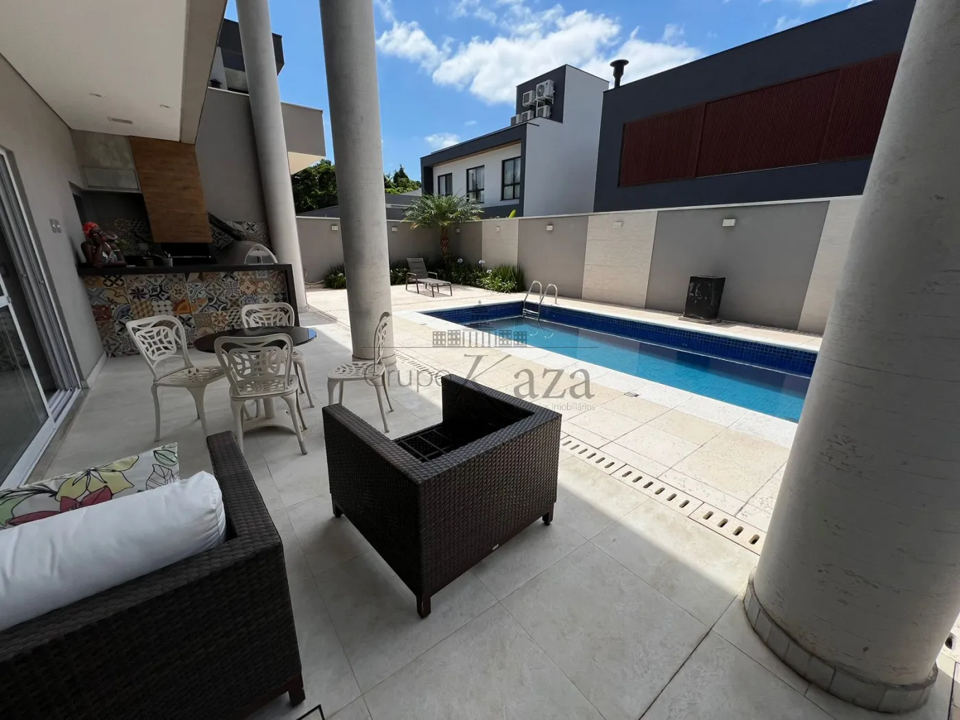 Foto 39 de Casa Condomínio em Jardim do Golfe, São José dos Campos - imagem 39