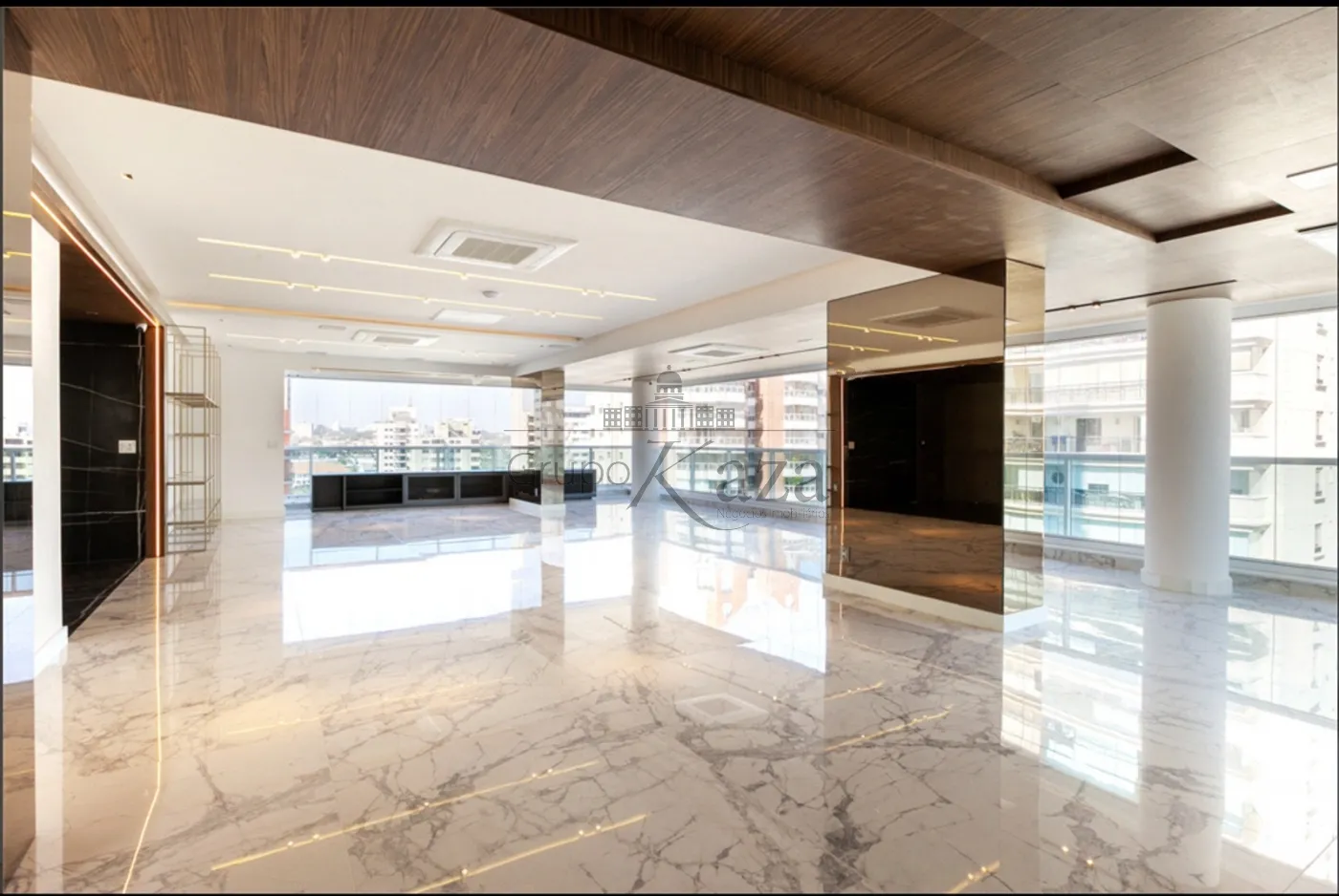 Foto 1 de Apartamento Padrão em Moema, São Paulo - imagem 1