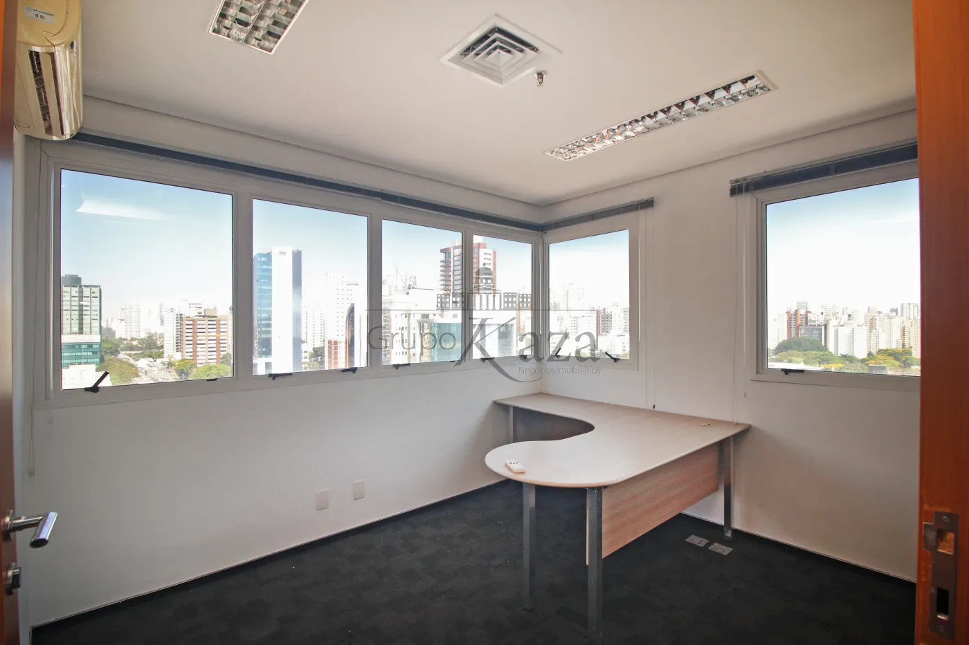 Foto 15 de Comercial Conjunto Comercial em Campo Belo, São Paulo - imagem 15