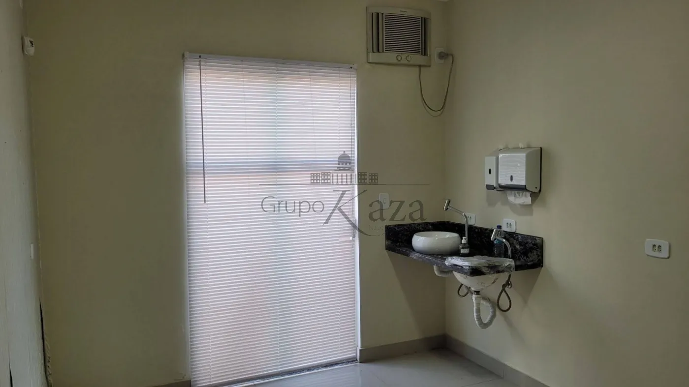 Foto 10 de Comercial Ponto Comercial em Vila Pinheiro, Jacareí - imagem 10