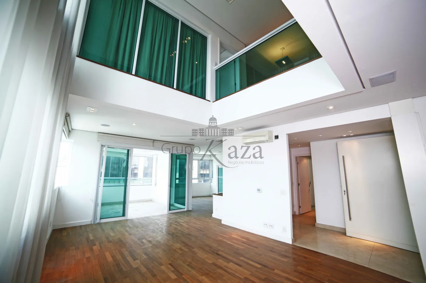 Foto 2 de Apartamento Duplex em Jardim Paulistano, São Paulo - imagem 2