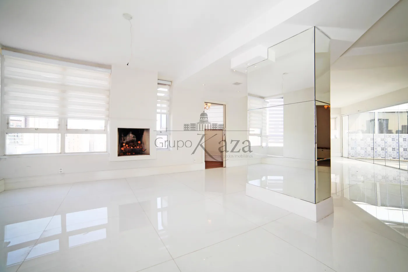 Foto 1 de Apartamento Cobertura em Vila Nova Conceição, São Paulo - imagem 1
