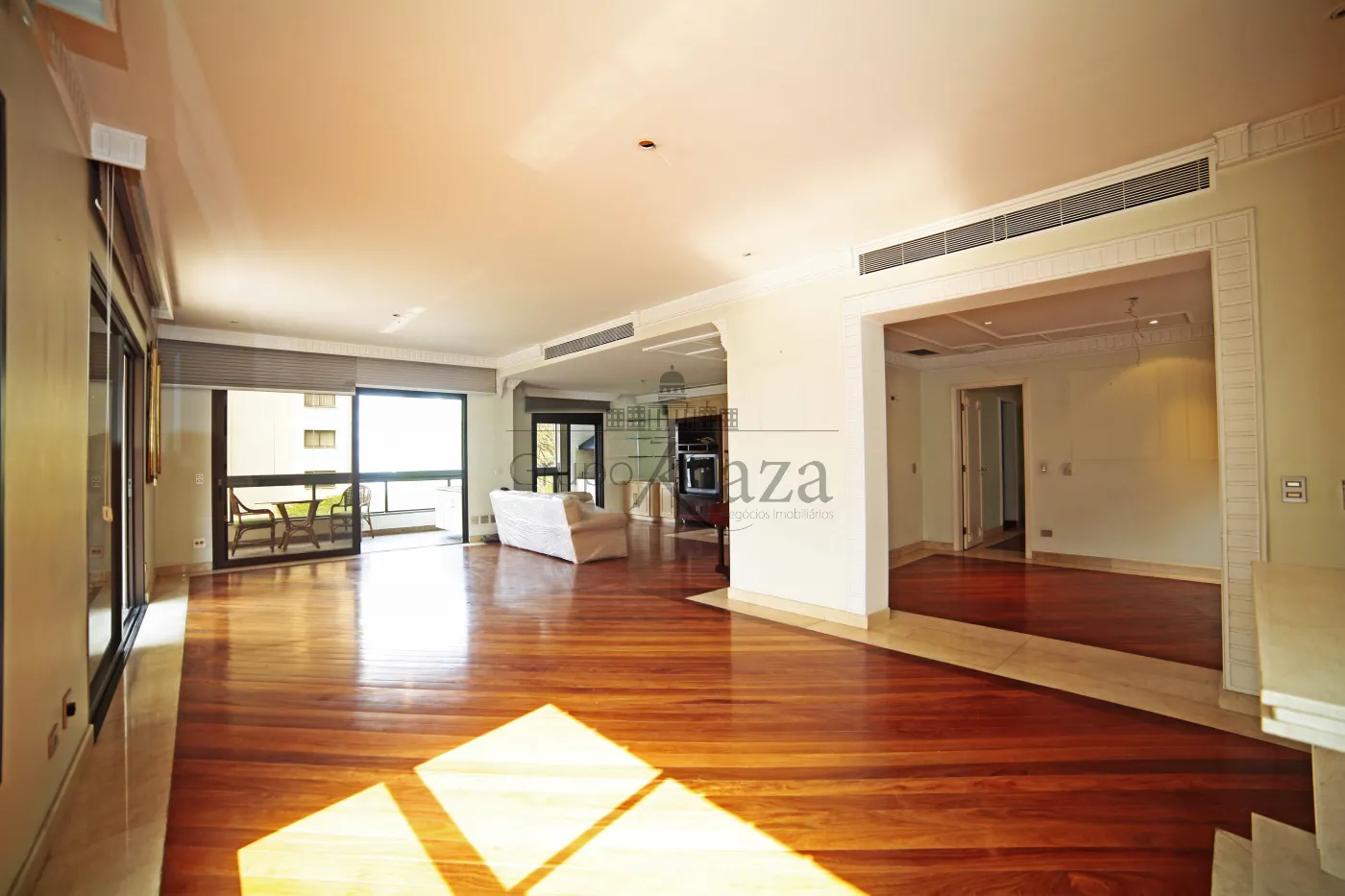 Foto 1 de Apartamento Padrão em Moema, São Paulo - imagem 1