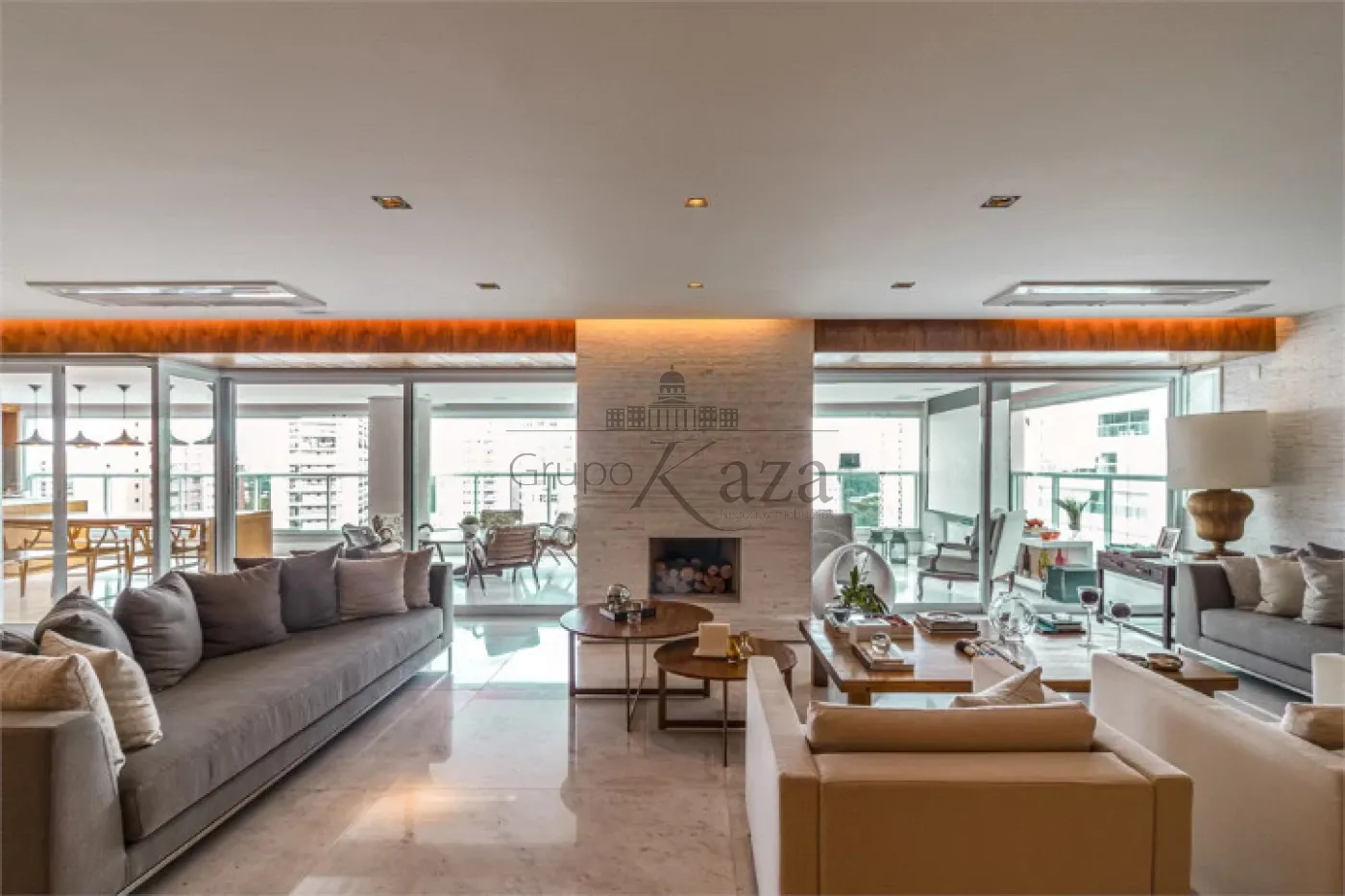 Foto 1 de Apartamento Padrão em Moema, São Paulo - imagem 1