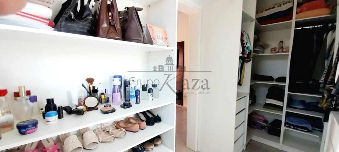 Foto 12 de Casa Sobrado em Bosque dos Ipês, São José dos Campos - imagem 12