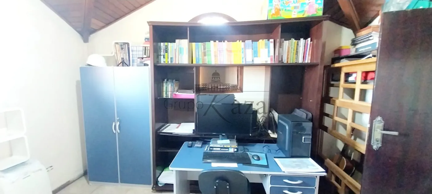 Foto 32 de Casa Sobrado em Bosque dos Ipês, São José dos Campos - imagem 32