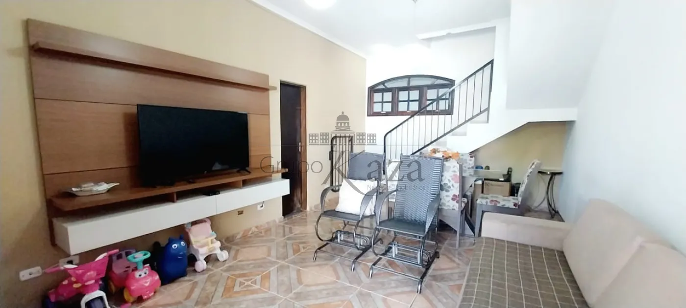 Foto 1 de Casa Sobrado em Bosque dos Ipês, São José dos Campos - imagem 1 Foto 1 de Casa Sobrado em Bosque dos Ipês, São José dos Campos - imagem 1