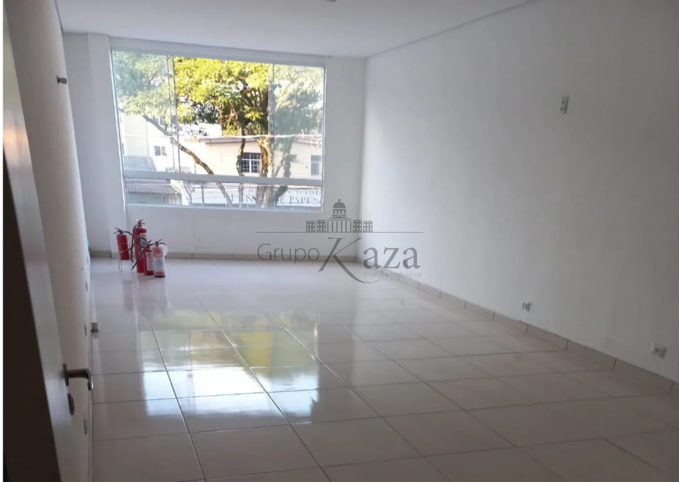 Foto 2 de Comercial Sala em Jardim Vale do Sol, São José dos Campos - imagem 2
