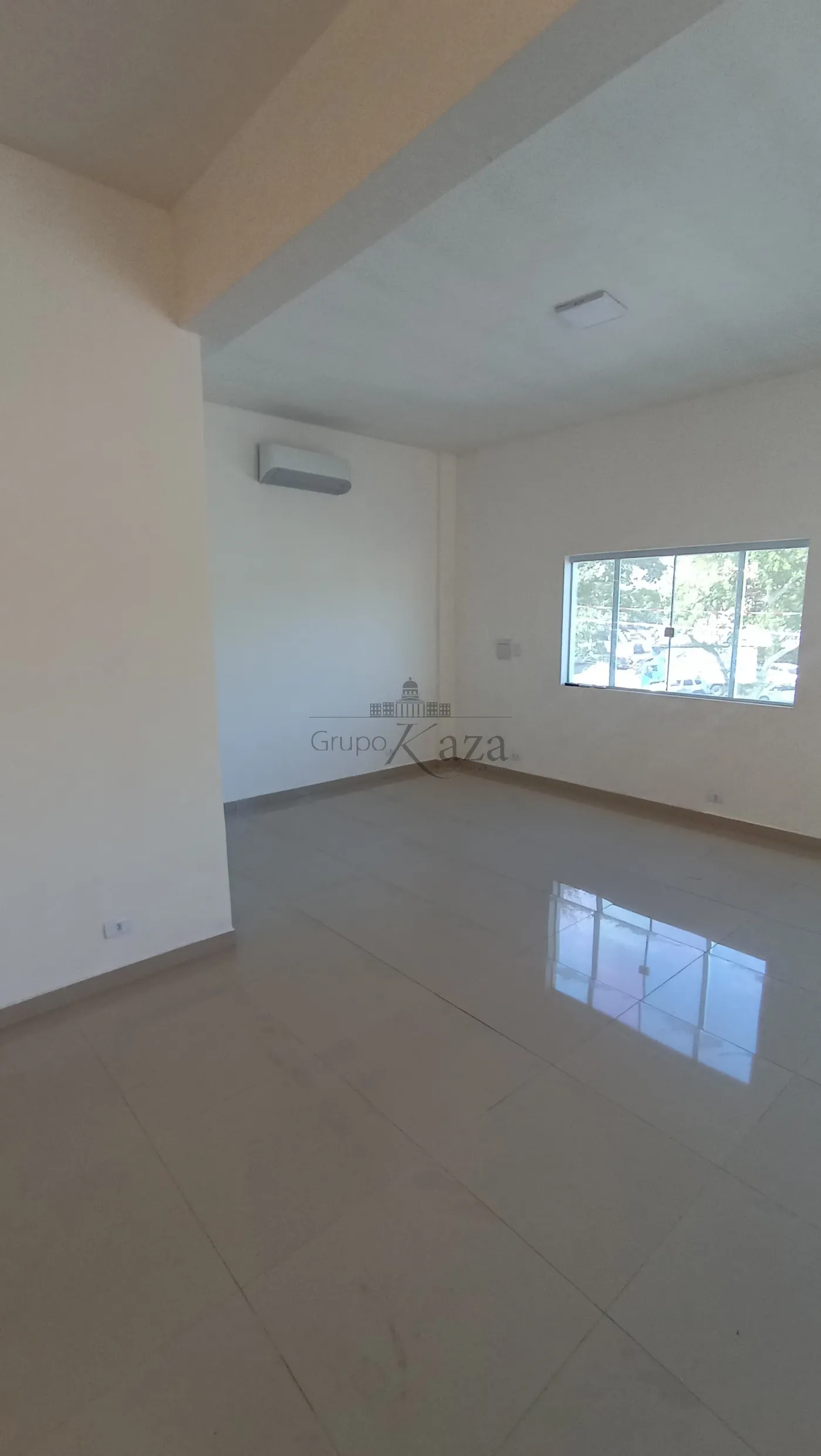 Foto 1 de Comercial Sala em Jardim Vale do Sol, São José dos Campos - imagem 1