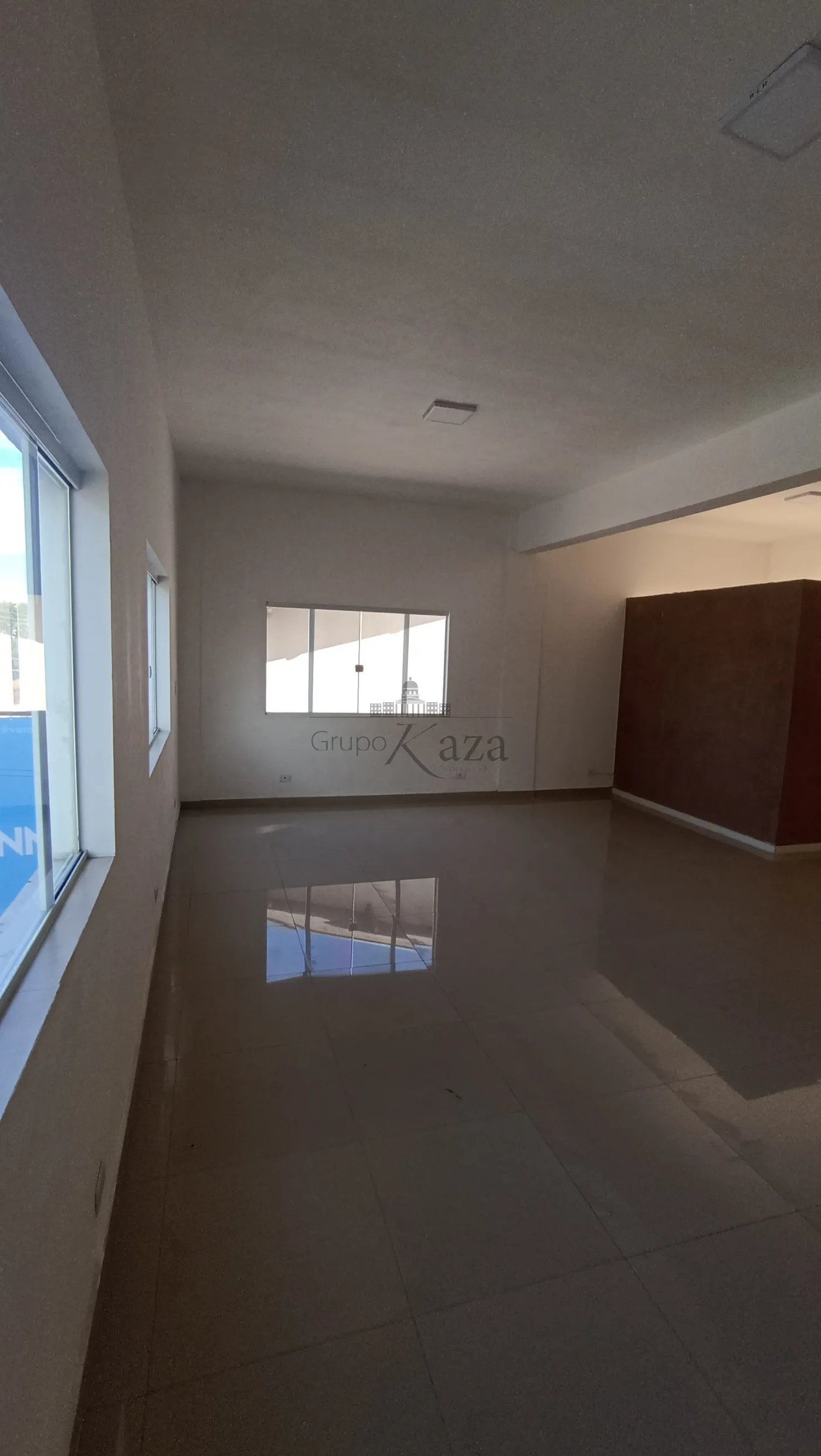 Foto 4 de Comercial Sala em Jardim Vale do Sol, São José dos Campos - imagem 4