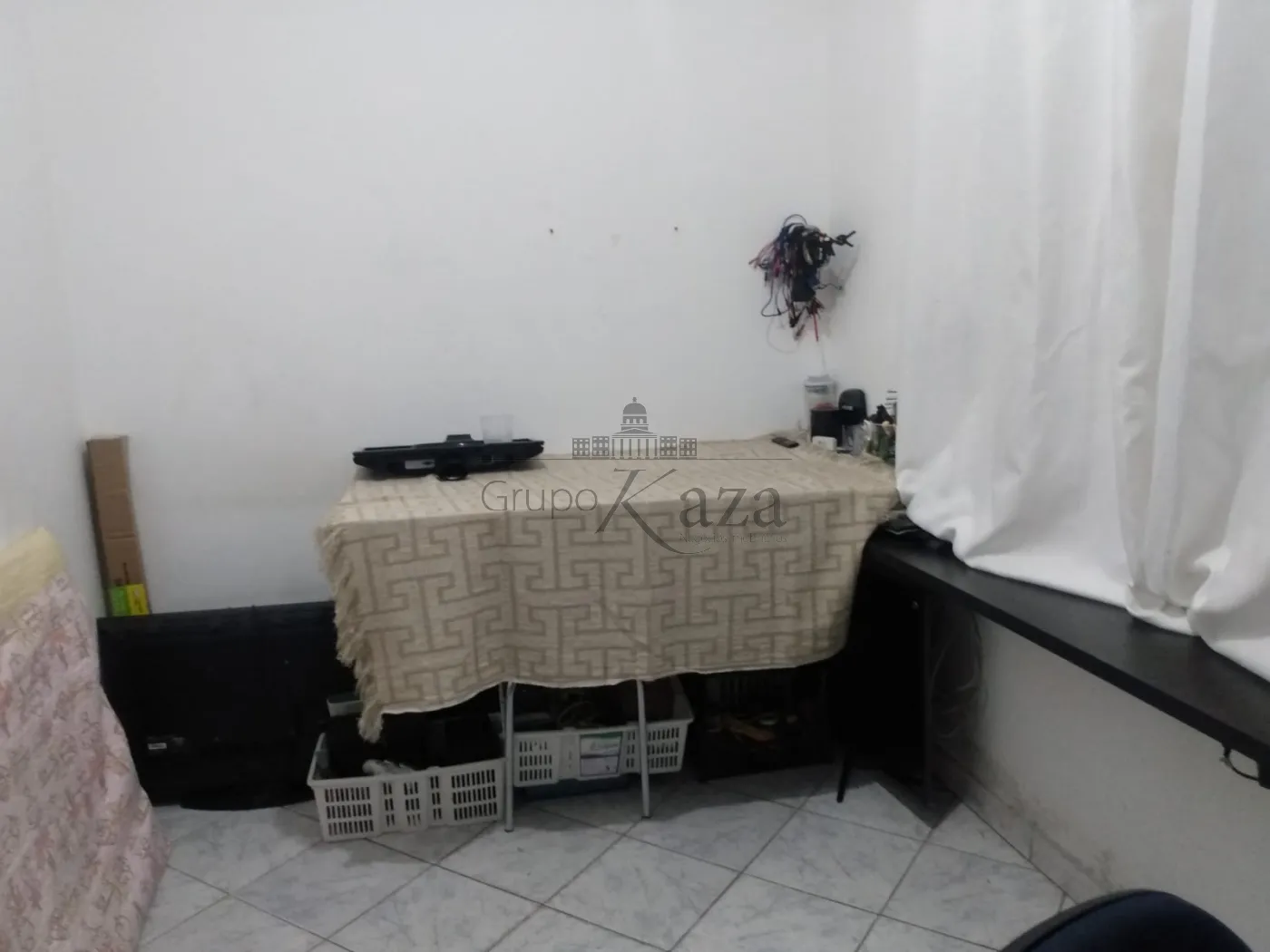 Foto 13 de Casa Padrão em Parque Interlagos, São José dos Campos - imagem 13