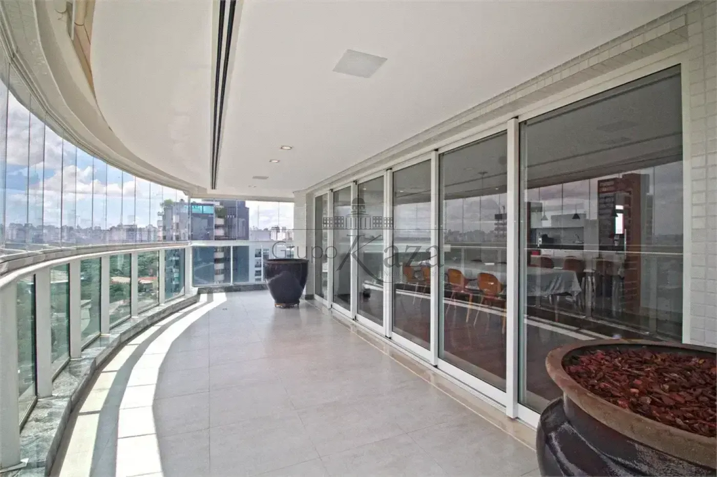 Foto 5 de Apartamento Padrão em Moema, São Paulo - imagem 5
