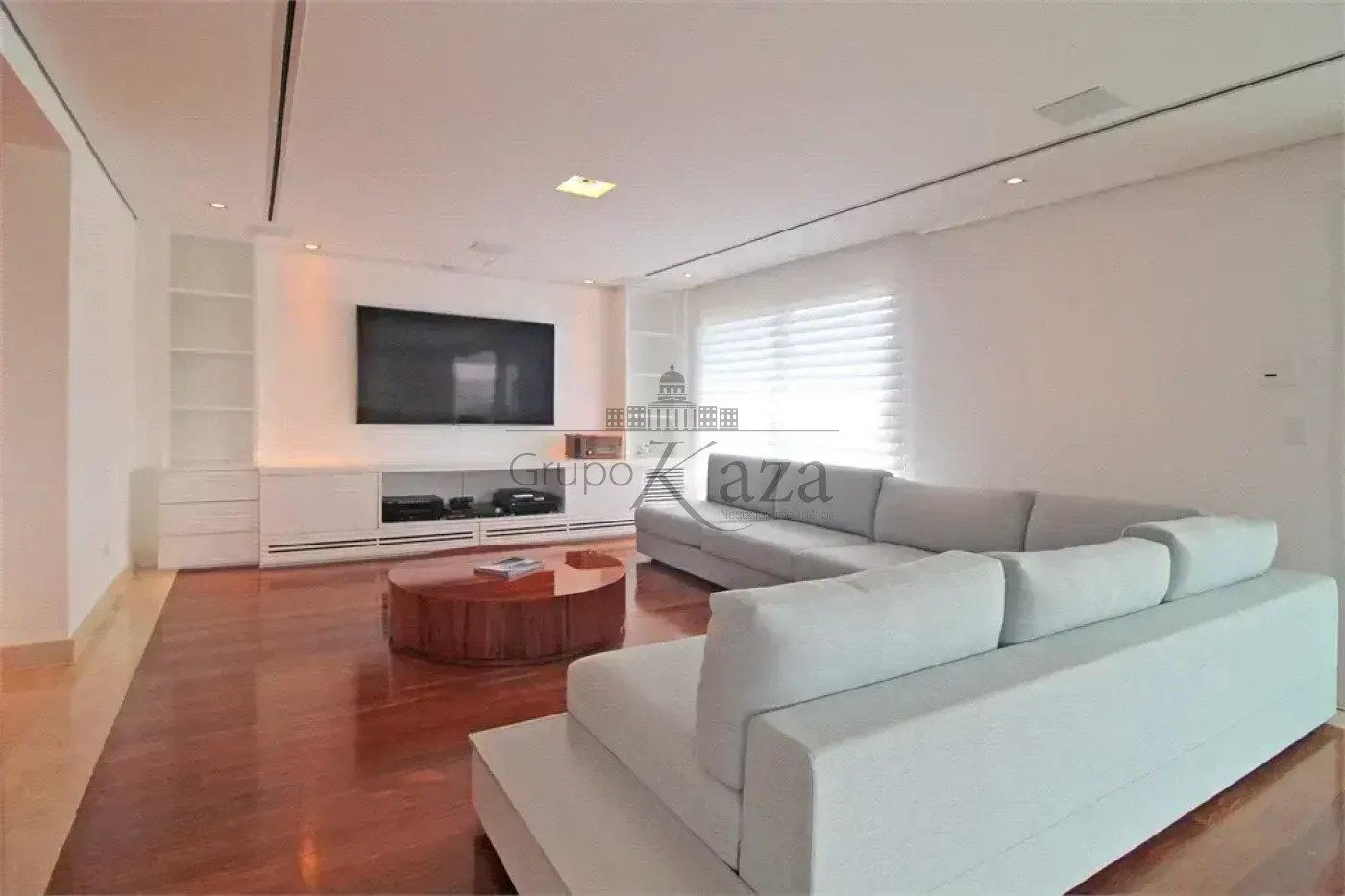 Foto 2 de Apartamento Padrão em Moema, São Paulo - imagem 2