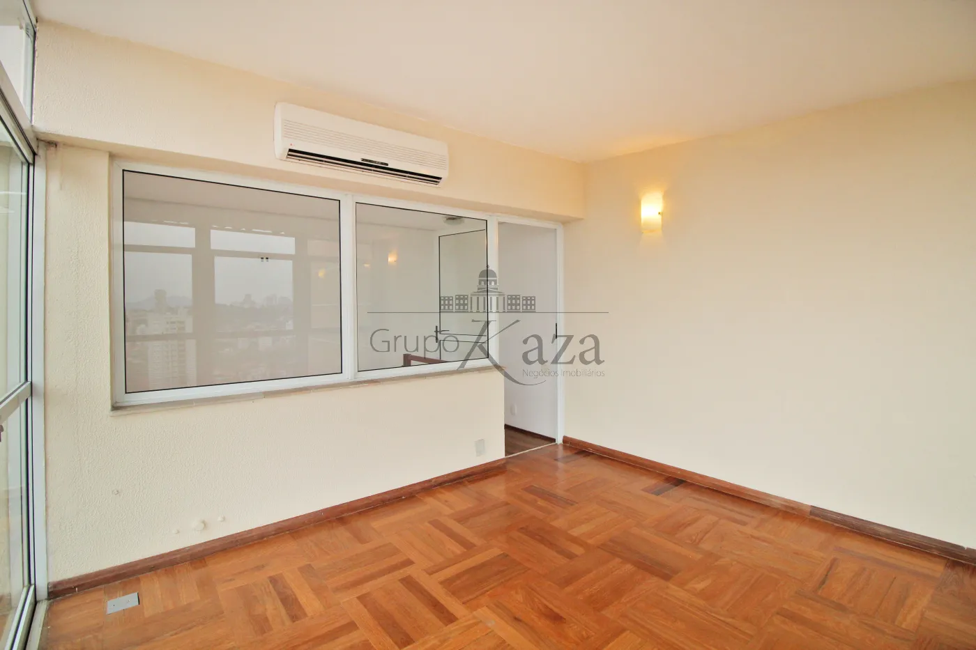 Foto 3 de Apartamento Cobertura Triplex em Vila Madalena, São Paulo - imagem 3