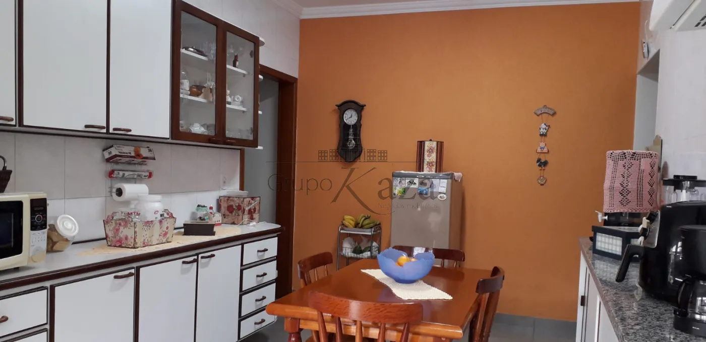 Foto 4 de Casa Térrea em Santana, São José dos Campos - imagem 4