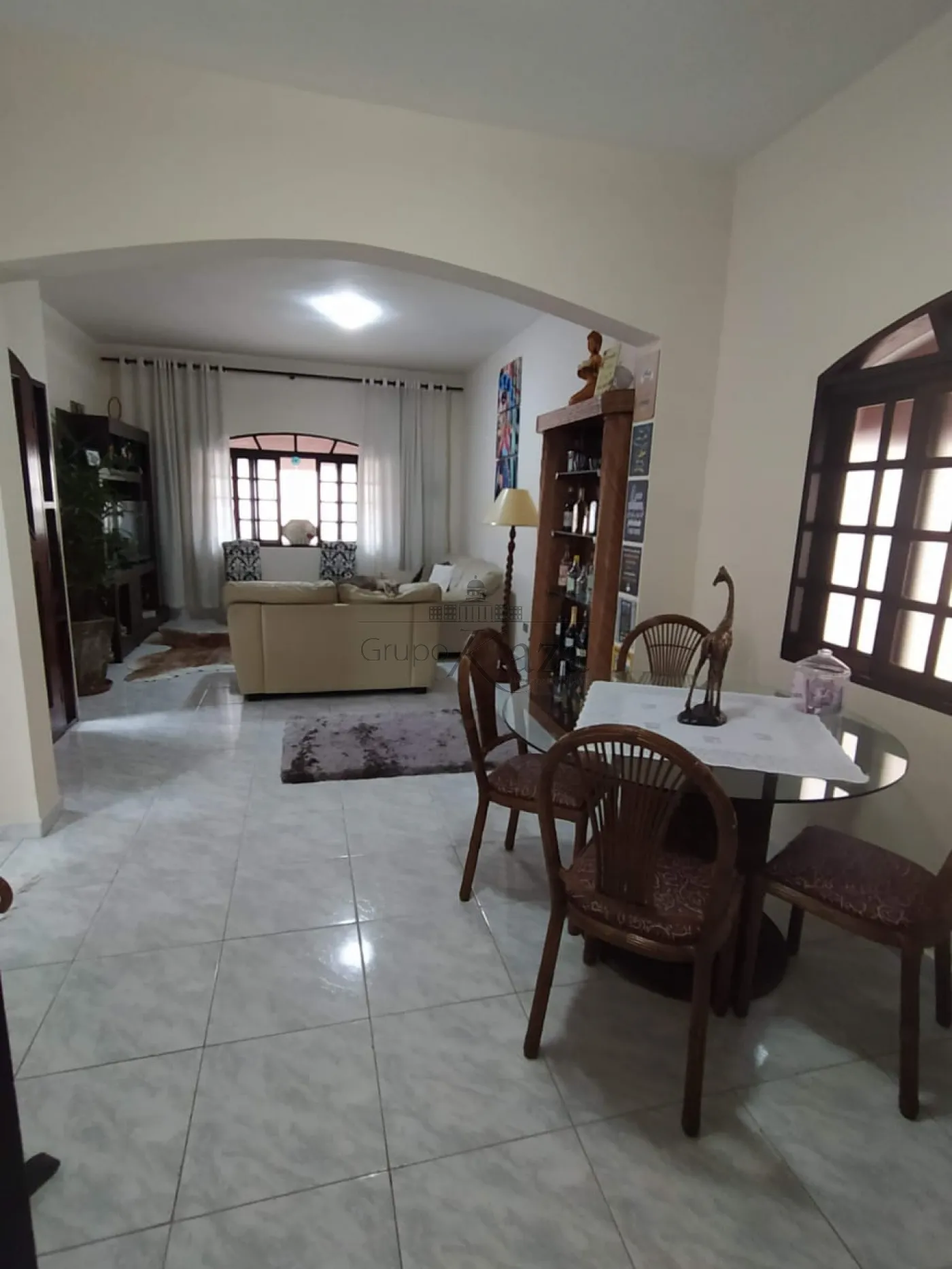 Foto 3 de Casa Sobrado em Jardim Terras de São João, Jacareí - imagem 3