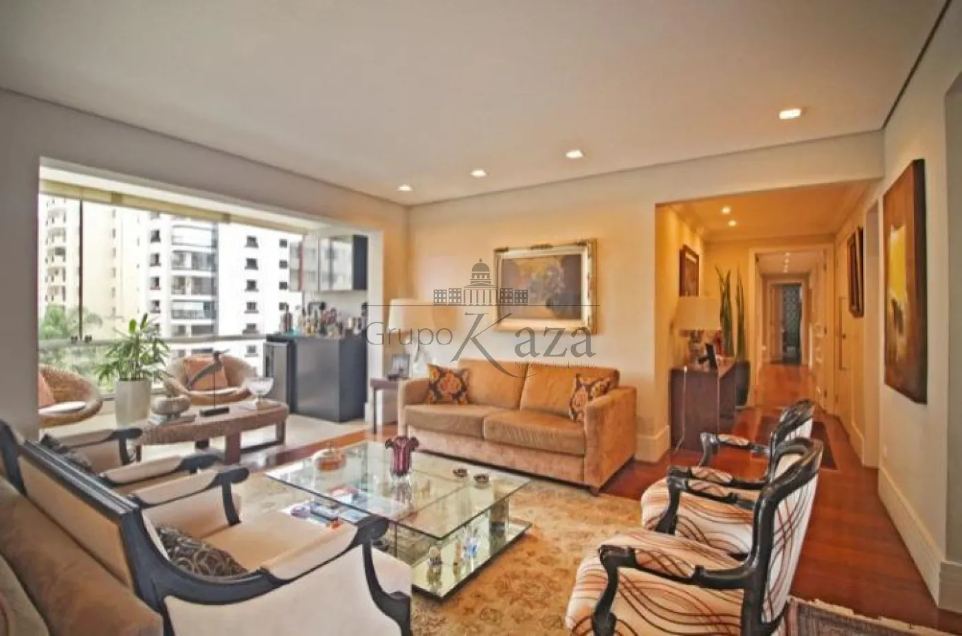 Foto 2 de Apartamento Padrão em Moema, São Paulo - imagem 2 Foto 2 de Apartamento Padrão em Moema, São Paulo - imagem 2